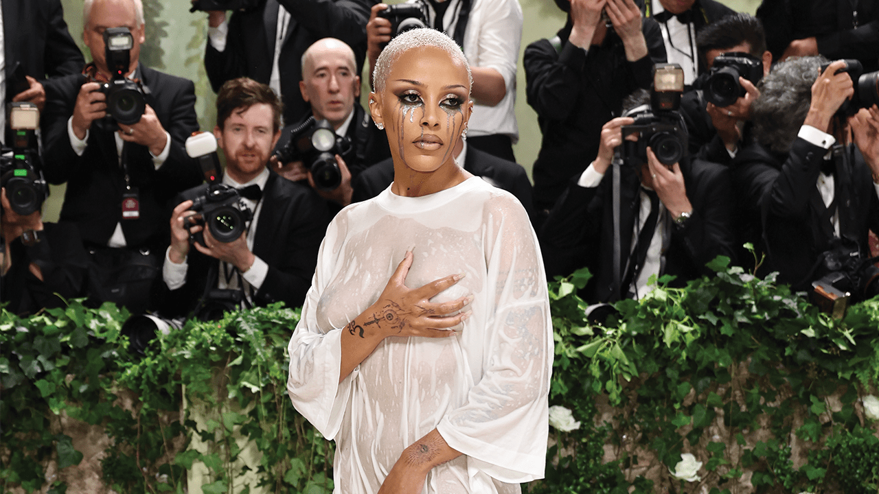 Doja Cat wearing a wet t-shirt dress at the 2024 Met Gala.